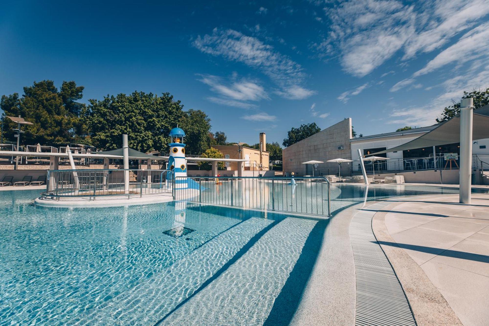 Maistra Camping Vestar Pitches Rovigno Esterno foto