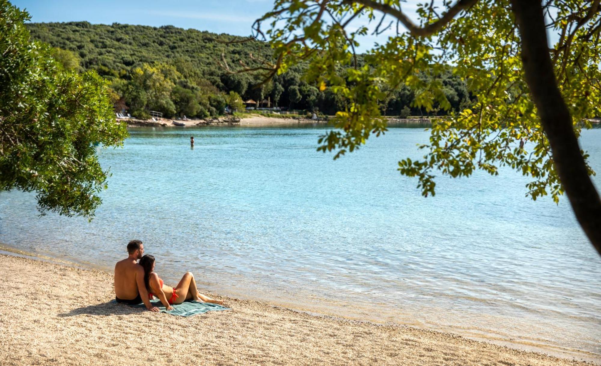 Maistra Camping Vestar Pitches Rovigno Esterno foto