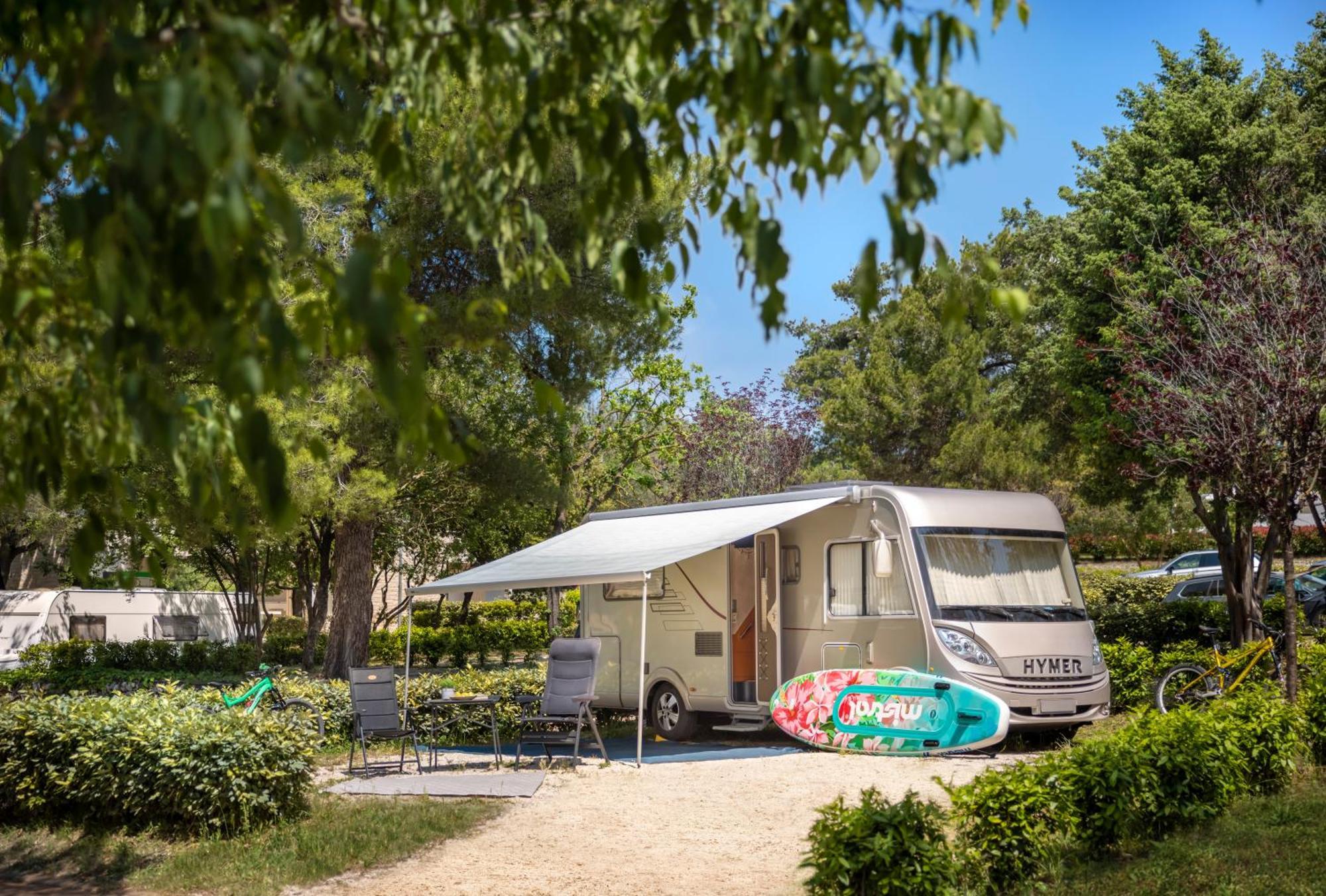 Maistra Camping Vestar Pitches Rovigno Esterno foto