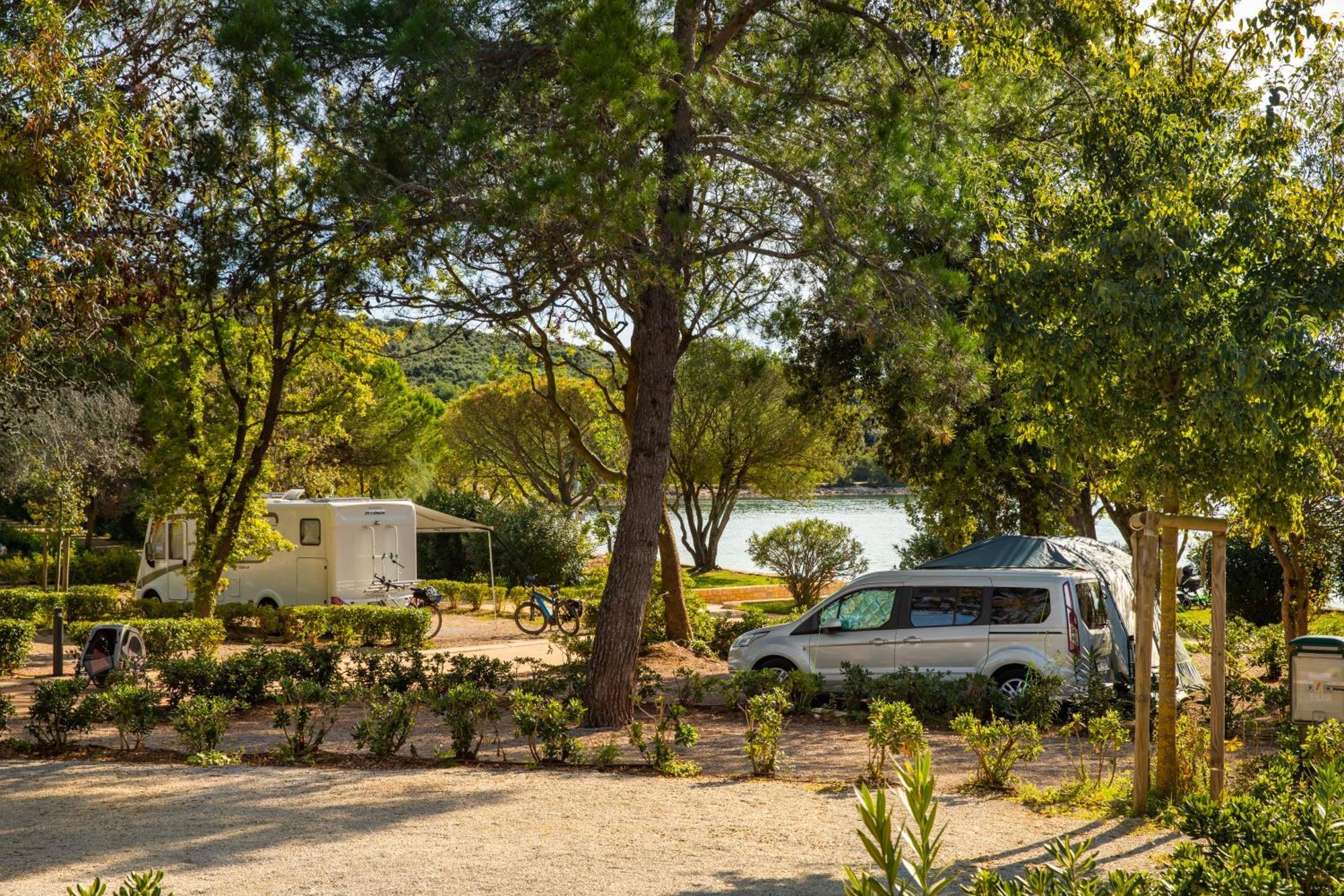 Maistra Camping Vestar Pitches Rovigno Esterno foto
