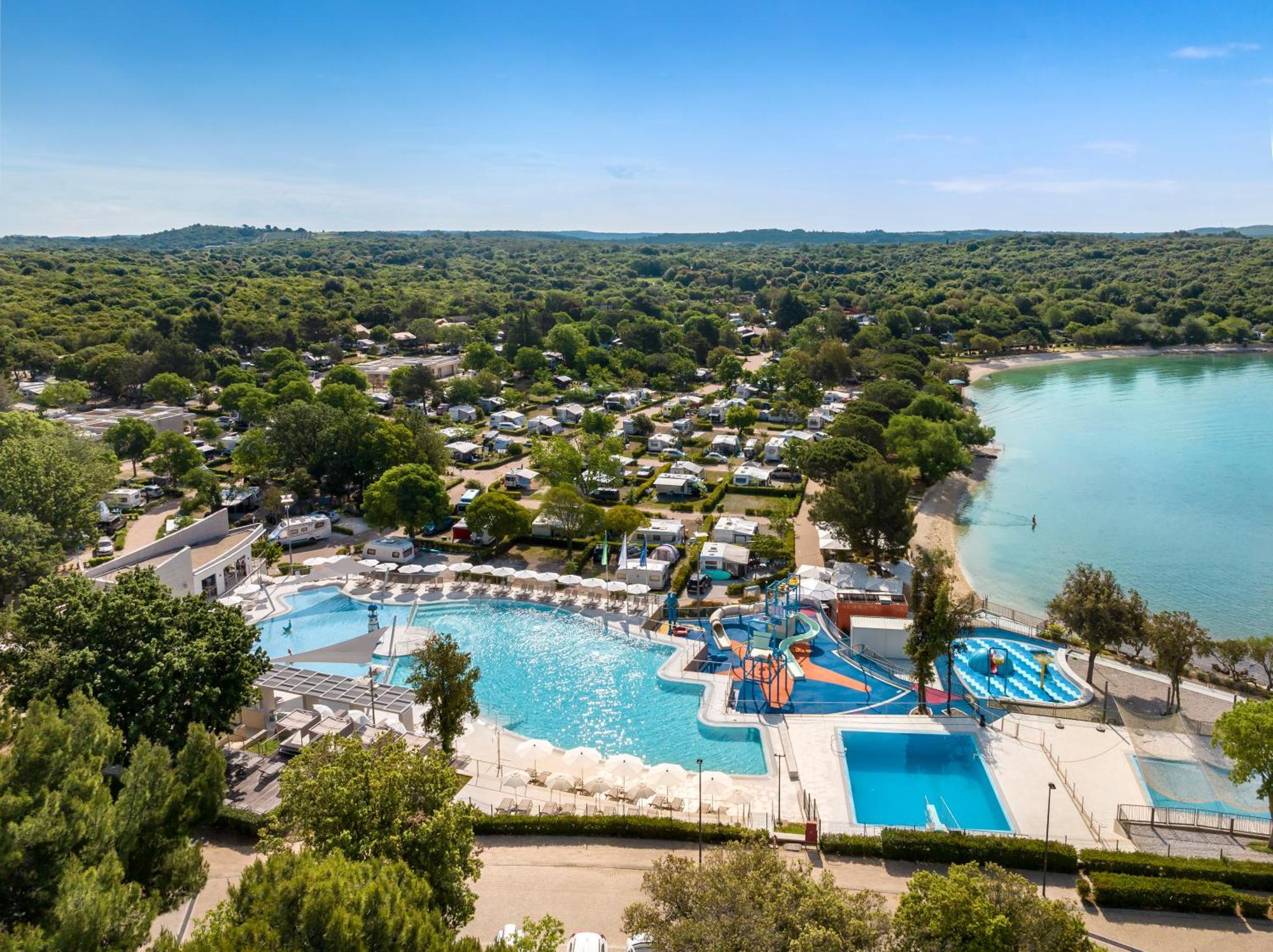Maistra Camping Vestar Pitches Rovigno Esterno foto